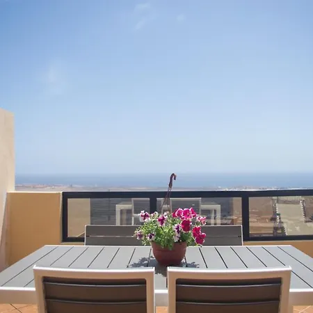 Miramar Stunning Sea View - 2 Bedrooms, Wifi, Pool Сasa de vacaciones *