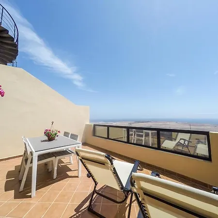 Сasa de vacaciones Miramar Stunning Sea View - 2 Bedrooms, Wifi, Pool Caleta de Fuste