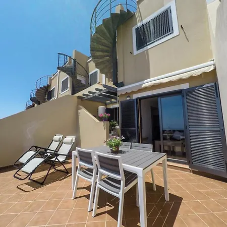 Miramar Stunning Sea View - 2 Bedrooms, Wifi, Pool Сasa de vacaciones Caleta de Fuste